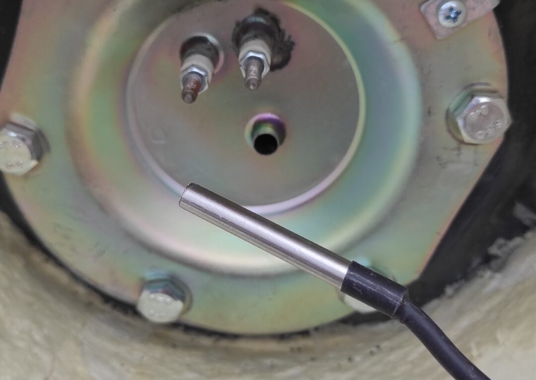 αισθητηρας θερμοκρασιας d18b20 στον ηλιακό θερμοσιφωνα κατάλληλος